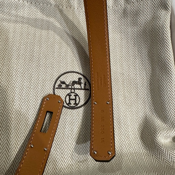 Hermes Kelly Buckle Belt - Gold with Palladium hardware - Picture 11 of 11
